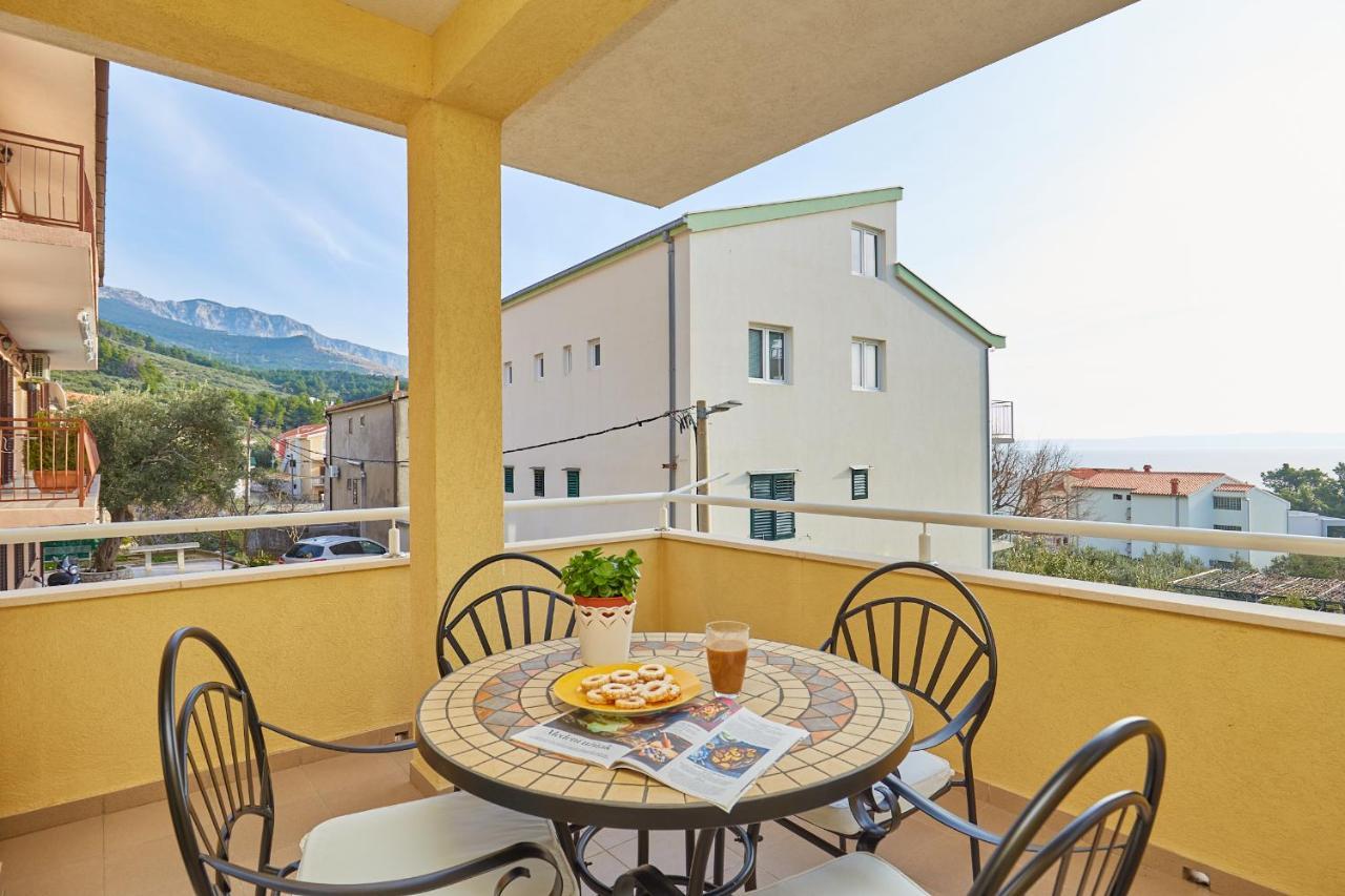 Apartments Zelic Tucepi Exterior photo
