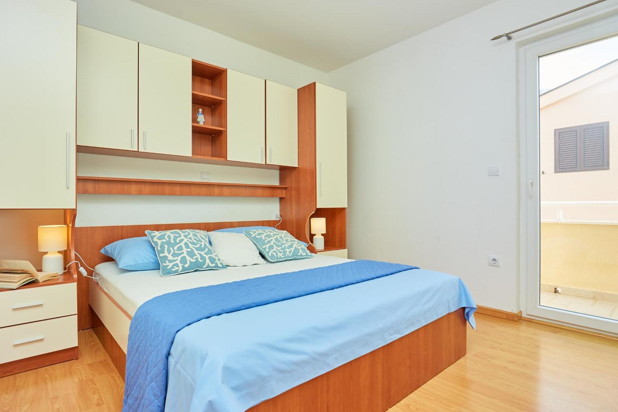 Apartments Zelic Tucepi Exterior photo