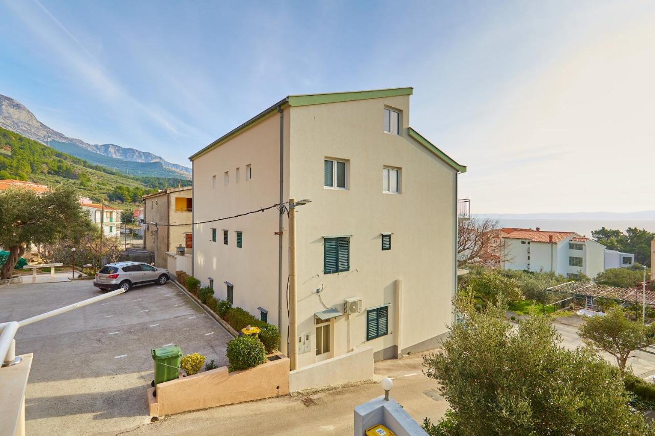 Apartments Zelic Tucepi Exterior photo